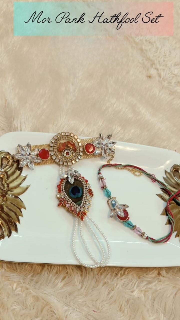 Mor Pank Hathfool Set Rakhi