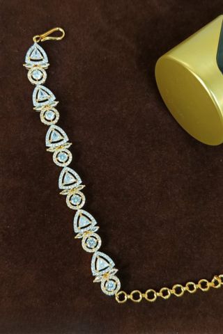 Elegant AD Triangles Shape Fancy Bracelet with Cubic Zirconia Diamond – Gold Plated