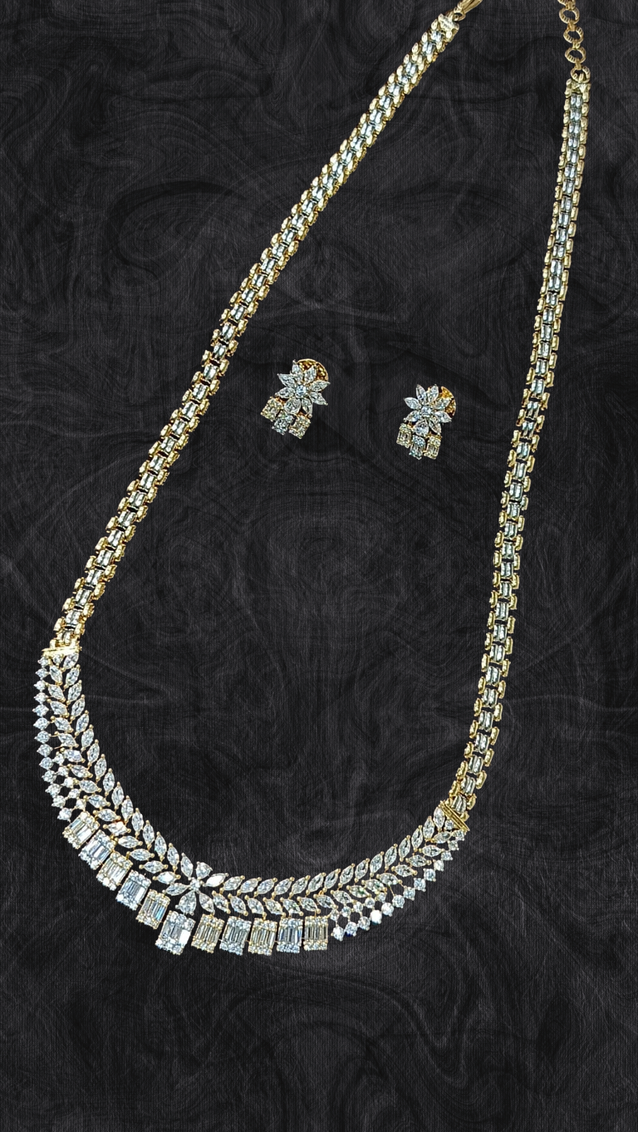 Fancy Chain Necklace Set