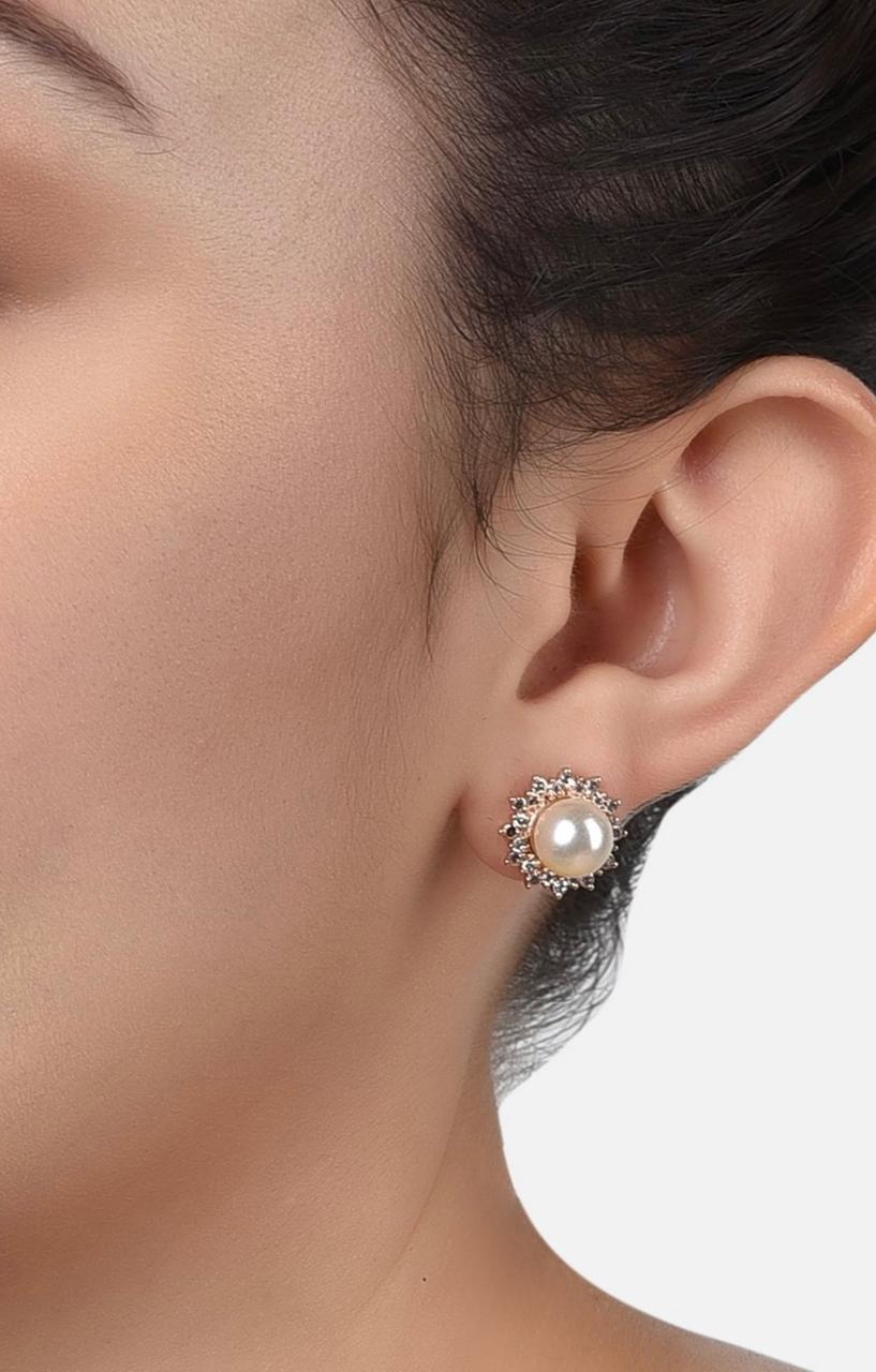 Set of 2 Gold-Plated Gold-Toned & White Contemporary Studs Earrings