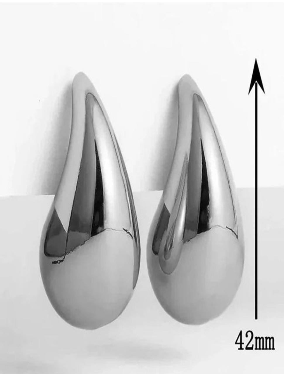Inspired Stylish Teardrop Earrings – Silver Plated