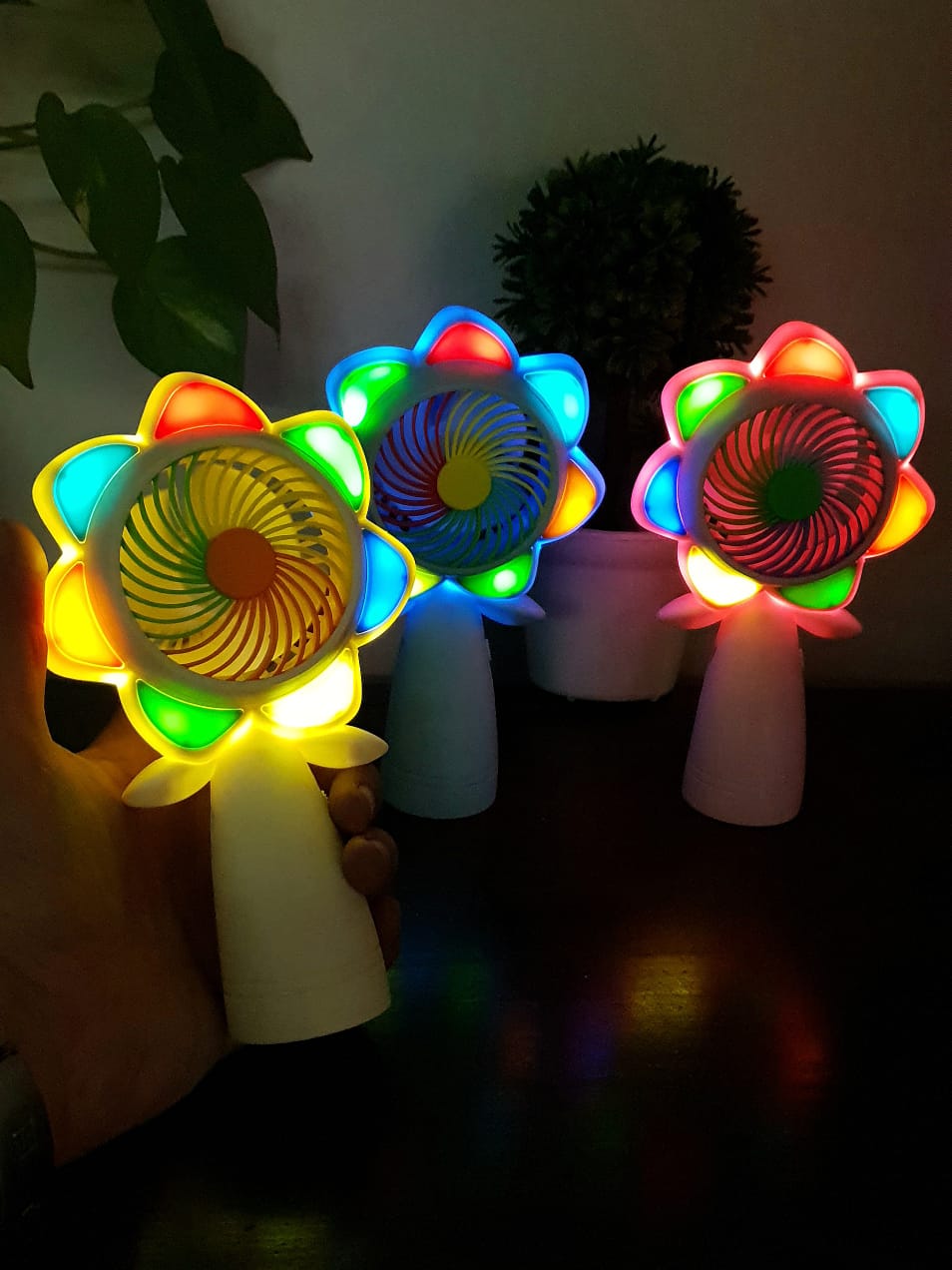 Flower Rechargeable Fan with Light